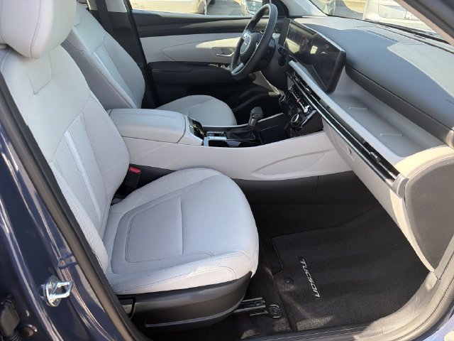 Certified 2026 Hyundai Tucson SEL Plus FWD image 16
