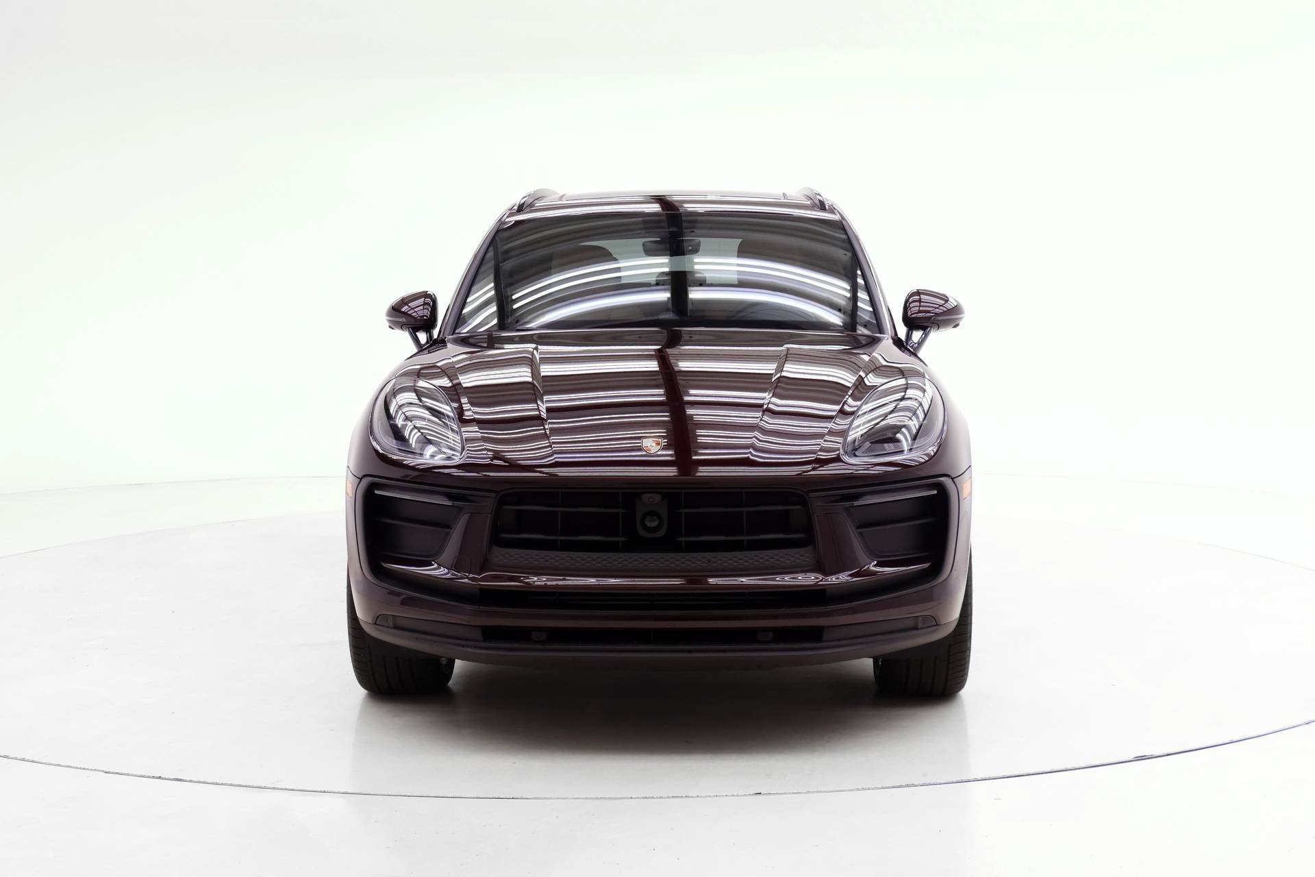 Used 2026 Porsche Macan AWD/4WD image 8