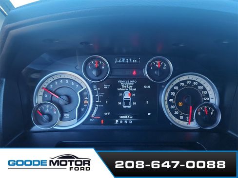 Used 2015 RAM 1500 Laramie w/ Convenience Group image 11