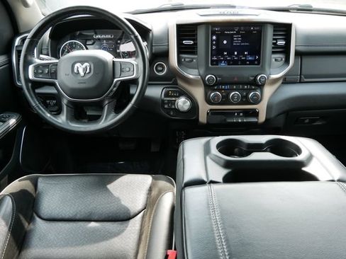 Used 2022 RAM 1500 Laramie AWD/4WD image 13