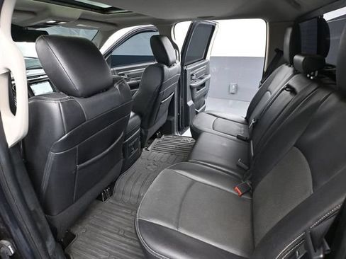 Used 2017 RAM 1500 Sport AWD/4WD image 38