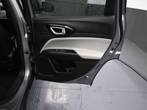 Used 2024 Jeep Compass Limited AWD/4WD image 15