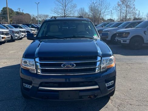 Used 2016 Ford Expedition Limited image 2