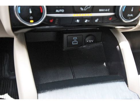 Used 2022 Ford Escape SEL FWD image 27