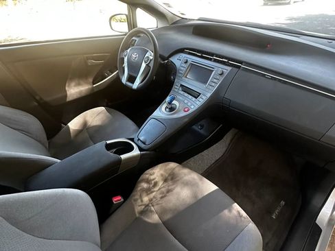 Used 2015 Toyota Prius Three image 22