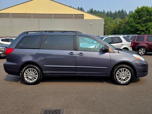 Used 2007 Toyota Sienna LE AWD/4WD image 8
