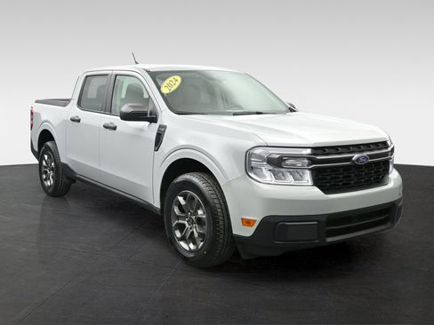 Used 2024 Ford Maverick XLT w/ Equipment Group 300A Standard AWD/4WD image 6