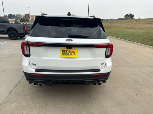 New 2026 Ford Explorer ST w/ Sun And Sound Package AWD/4WD image 8