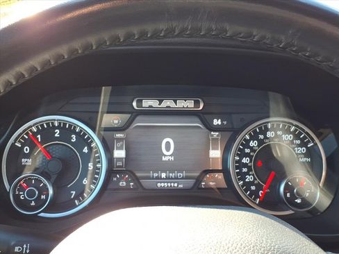 Used 2022 RAM 1500 Big Horn image 24