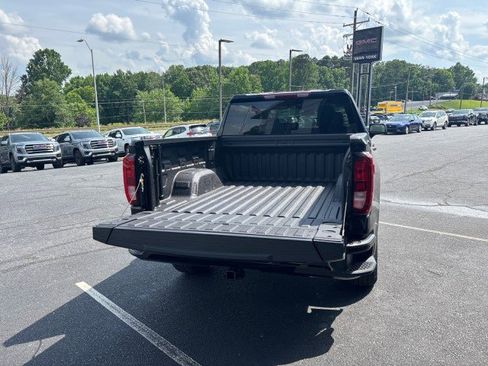 New 2025 GMC Sierra 1500 Pro w/ Graphite Edition image 46