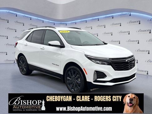 Used 2024 Chevrolet Equinox RS w/ RS Leather Package image 18