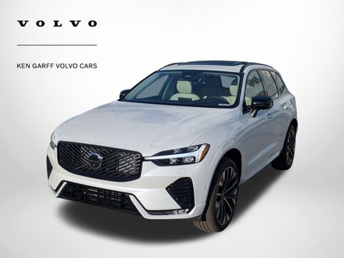 New 2026 Volvo XC60 B5 Ultra w/ Climate Package image 8