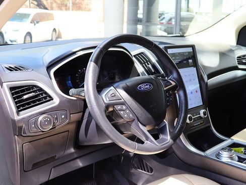 Used 2021 Ford Edge SEL w/ Cargo Accessory Package AWD/4WD image 39