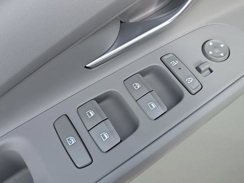 New 2026 Hyundai Elantra SEL Sport Premium FWD image 21