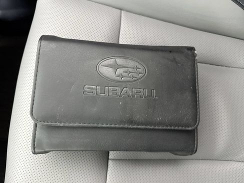 Used 2024 Subaru Outback Limited AWD/4WD image 38