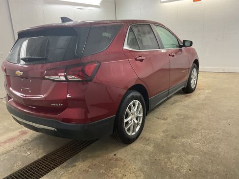 Used 2024 Chevrolet Equinox LT AWD/4WD image 6