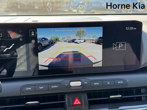 New 2025 Kia K4 EX image 15