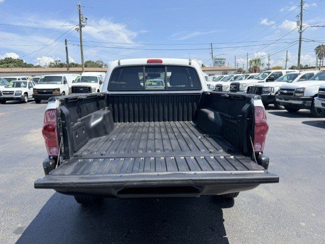 Used 2013 Toyota Tacoma PreRunner w/ Convenience Pkg RWD image 8