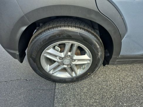 Used 2019 Hyundai Kona SE image 17