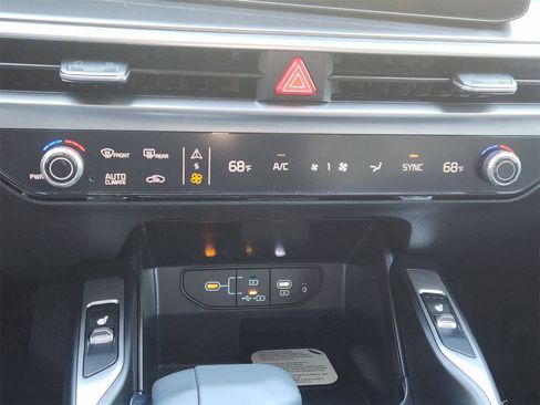 New 2026 Kia Sorento S image 16