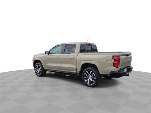 Used 2023 Chevrolet Colorado Z71 w/ Z71 Convenience Package 2 image 6