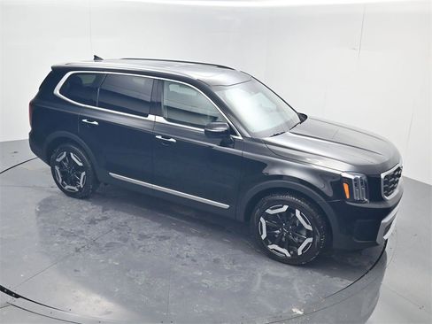 New 2025 Kia Telluride S image 46