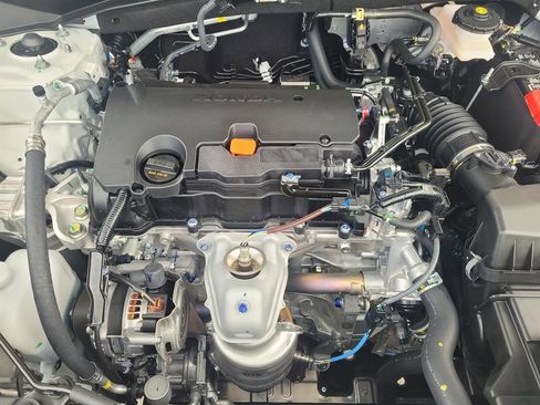 New 2026 Honda HR-V Sport image 7