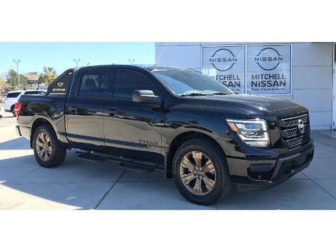 Certified 2024 Nissan Titan SV w/ SV Bronze Edition Package image 1