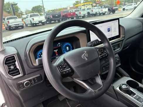 Certified 2025 Ford Bronco Sport Big Bend AWD/4WD image 3