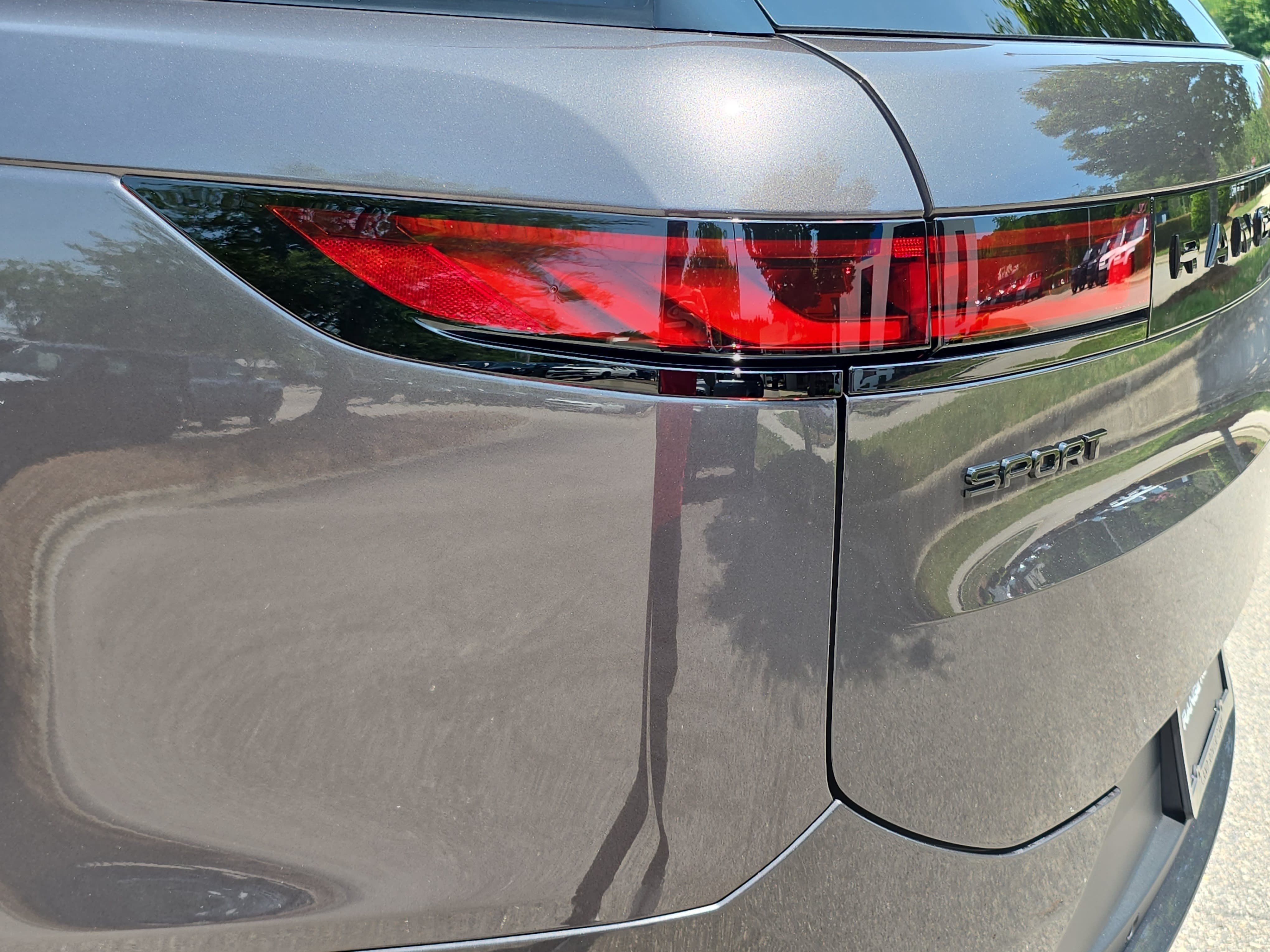 New 2026 Land Rover Range Rover Sport SE AWD/4WD image 35