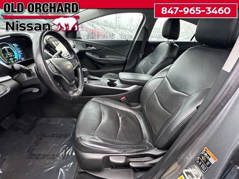 Used 2018 Chevrolet Volt LT w/ LT Driver Confidence Package image 11