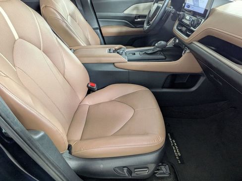 Used 2024 Toyota Grand Highlander AWD image 28
