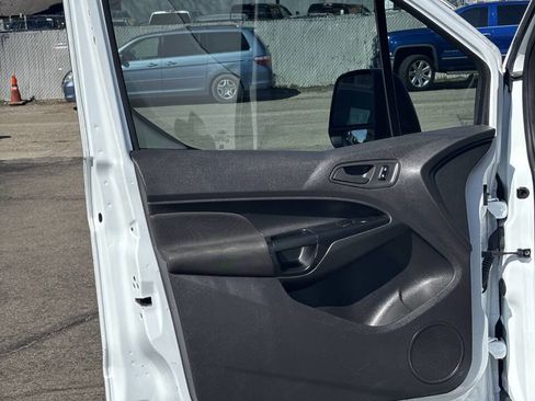 Used 2018 Ford Transit Connect XL image 9