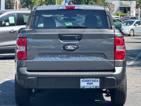 New 2025 Ford Maverick XL image 13