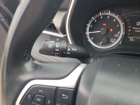 Used 2024 Toyota Highlander XLE image 23