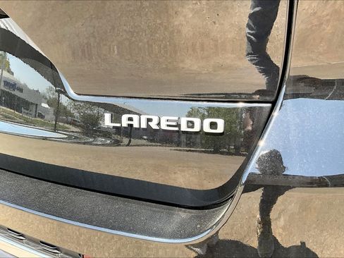 New 2025 Jeep Grand Cherokee L Laredo w/ Luxury Tech Group I image 15