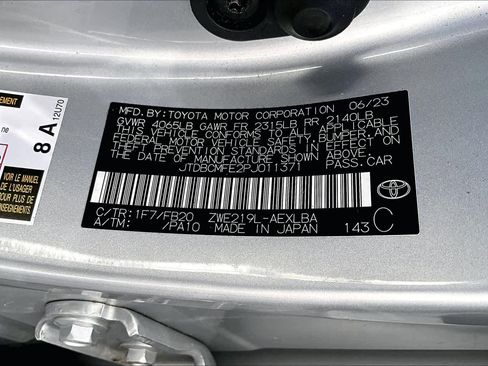 Certified 2023 Toyota Corolla LE image 32