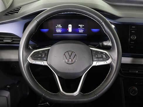 Used 2022 Volkswagen Taos SE w/ Driver Assistance Package image 37