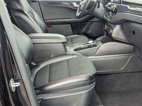 Used 2025 Ford Escape ST-Line Select AWD/4WD image 24