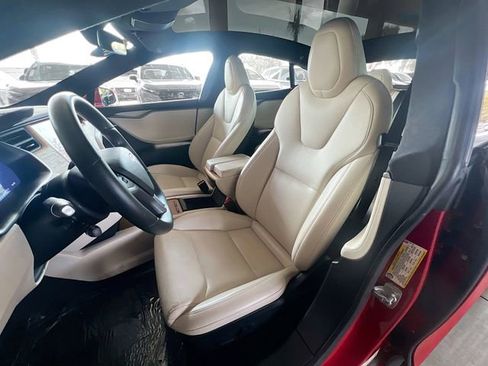 Used 2020 Tesla Model S Long Range Plus image 10