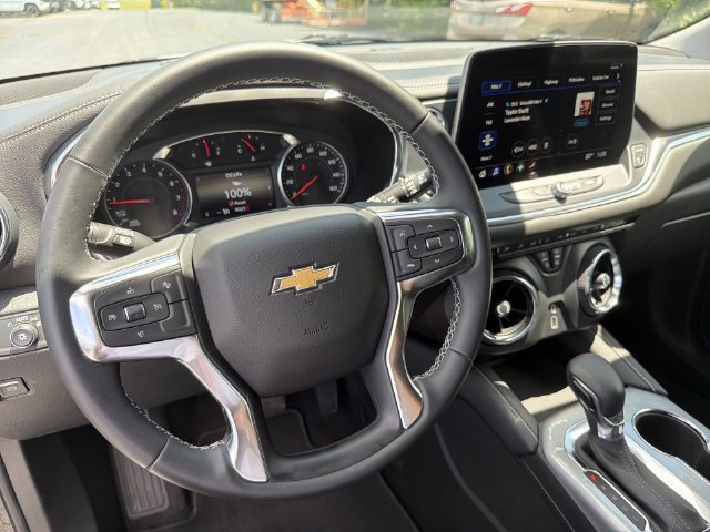 Certified 2026 Chevrolet Blazer LT w/ Midnight/Sport Edition AWD/4WD image 18