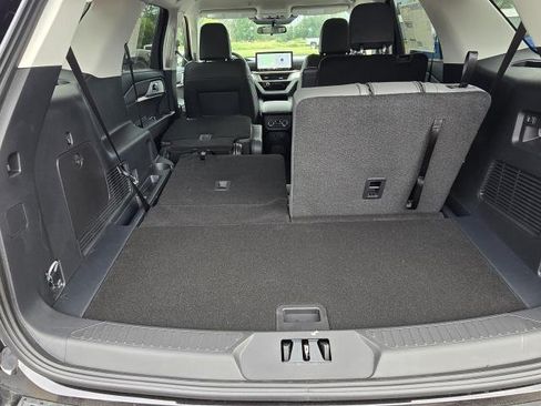 New 2026 Ford Explorer Active w/ Active Comfort Package AWD/4WD image 26