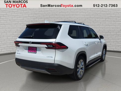 Used 2025 Toyota Grand Highlander AWD Hybrid image 6