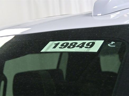 New 2026 Chevrolet Suburban Premier image 32