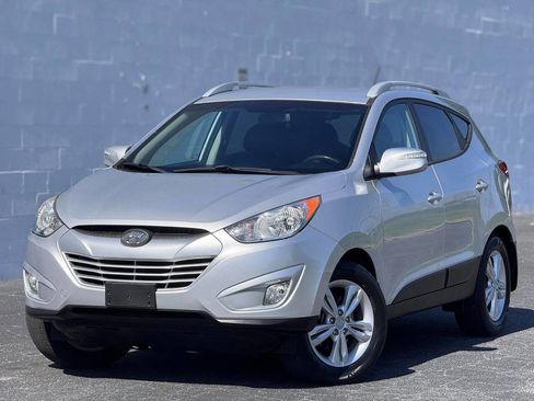 Used 2013 Hyundai Tucson GLS image 1