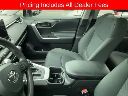 Used 2024 Toyota RAV4 LE FWD image 9