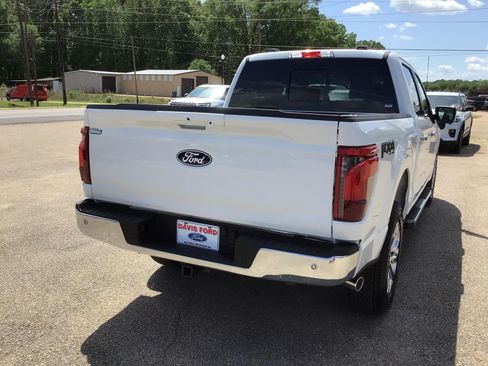 New 2026 Ford F150 XLT w/ Equipment Group 302A MID AWD/4WD image 8