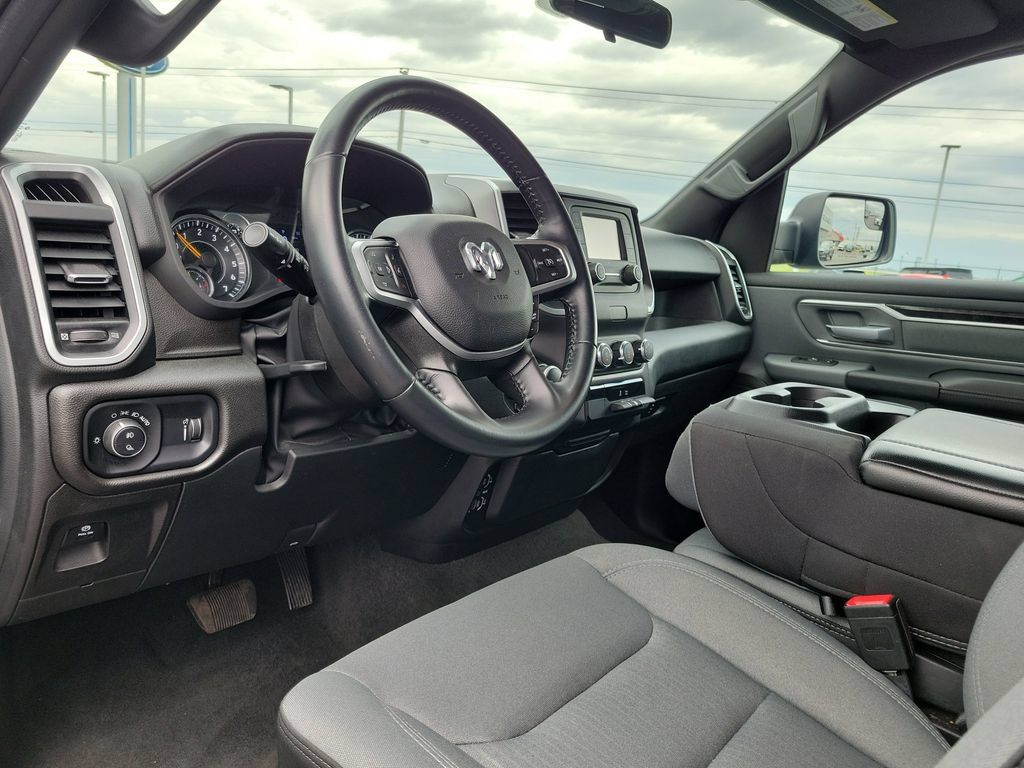Used 2022 RAM 1500 Big Horn AWD/4WD image 21