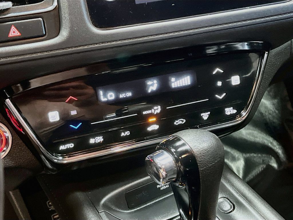 Used 2022 Honda HR-V EX image 15