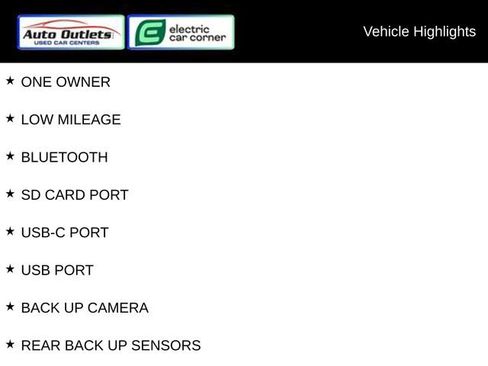 Used 2021 GMC Acadia AT4 w/ Technology Package image 4